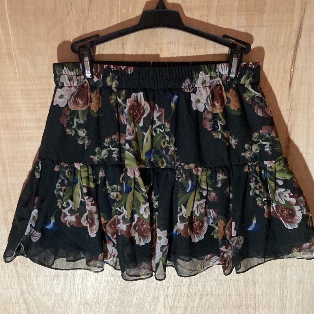 GARAGE - Black Floral Circle Skirt - S/XS